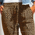 2021 Jiejin OEM Sportswear Pocket Design Frauen Jogger Hosen Frauen losen Leopard Pant